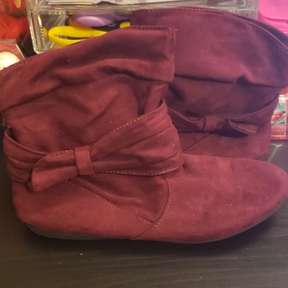 Bongo burgundy booties